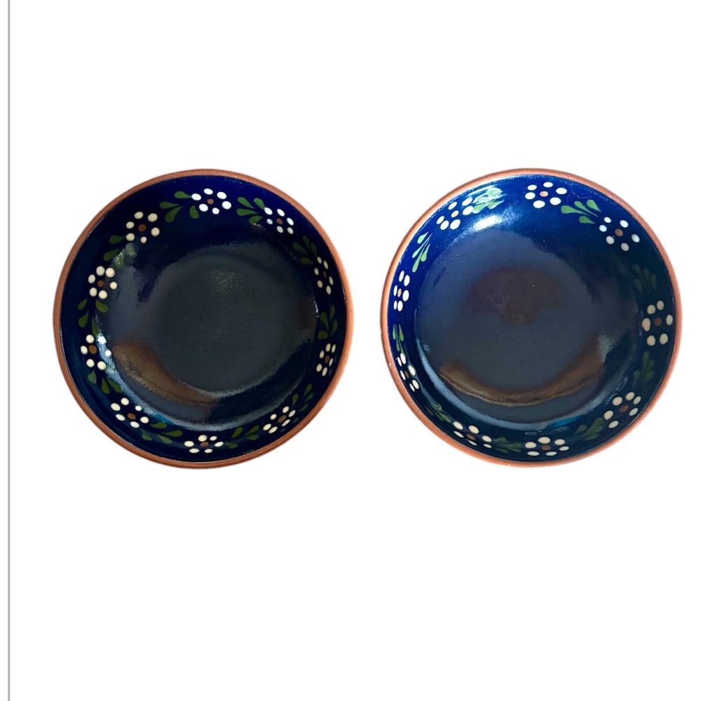 Set of 2 Vintage Handmade Polish Pottery Bowls.